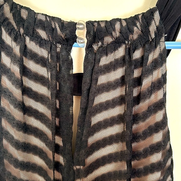 London Times Maxi Dress Chevron Halter 8 Black Stretch Burnout Blouson Waist - Picture 8 of 12